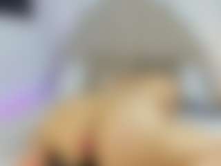 Live cam show with Nicol - BBW on Stripli.com