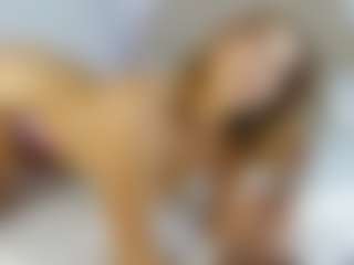 Live cam show with Nicol - Curvy on friskycurves.com