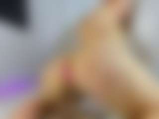 Nicol's Live Sex Cam Show
