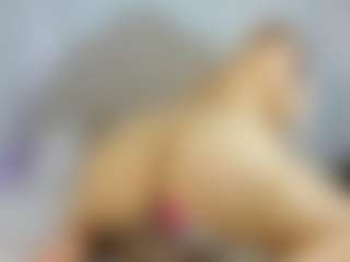 Nicol's Live Sex Cam Show