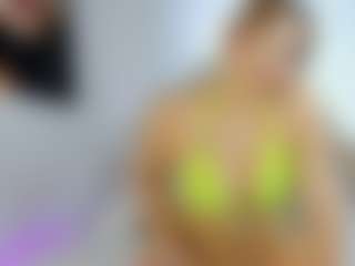 Nicol's Live Sex Cam Show