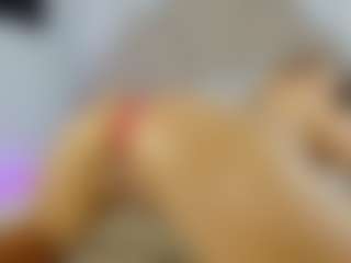 Nicol's Live Sex Cam Show