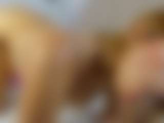 Nicol's Live Sex Cam Show