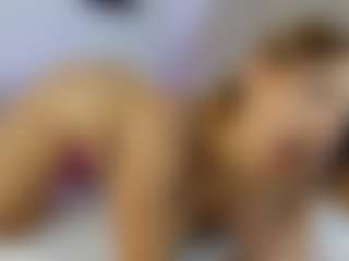 Nicol's Live Sex Cam Show