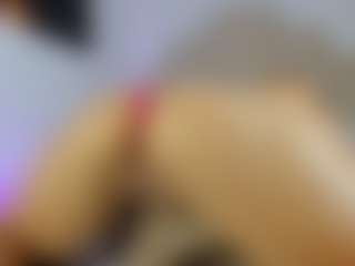 Nicol's Live Sex Cam Show