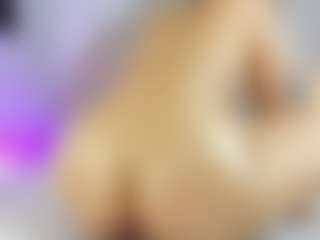 Nicol's Live Sex Cam Show
