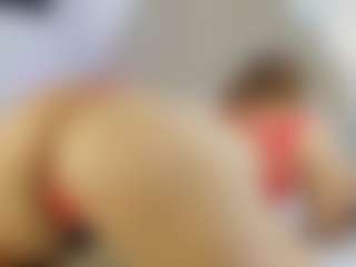 Live cam show with Nicol - Petite on SpankPalCams