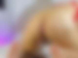 Live cam show with Nicol - Public BBW on crypto-cams