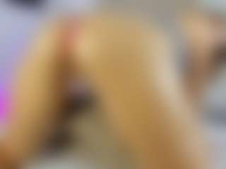 Nicol's Live Sex Cam Show