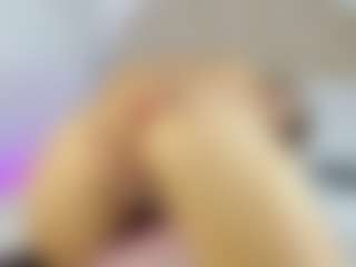 Nicol's Live Sex Cam Show