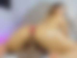 Nicol's Live Sex Cam Show