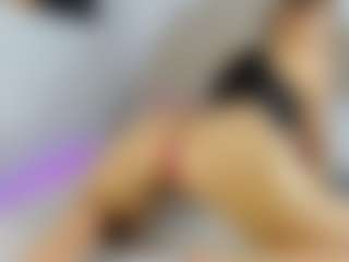 Nicol's Live Sex Cam Show