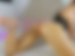 Nicol's Live Sex Cam Show
