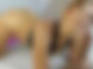 Nicol's Live Sex Cam Show