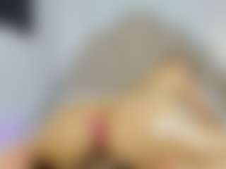 Nicol's Live Sex Cam Show