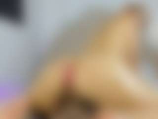 Nicol's Live Sex Cam Show