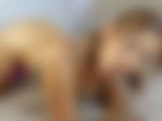 Nicol's Live Sex Cam Show