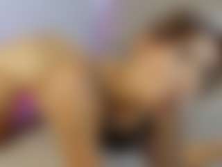 Live cam show with Nicol - Amateur Curvy on Hubzter Live