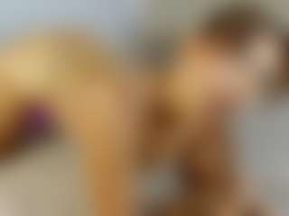 Nicol's Live Sex Cam Show