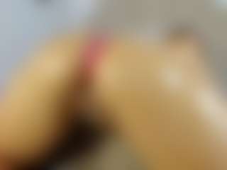 Nicol's Live Sex Cam Show