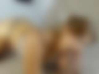 Nicol's Live Sex Cam Show