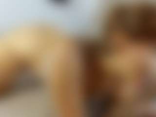 Live cam show with Nicol - White on Chatstar | colombia