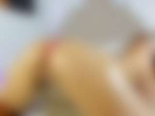 Live cam show with Nicol - BBW on Camming Site