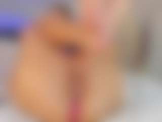 Live cam show with Nicol - Spank Curvy on sexylive.show