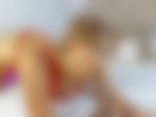 Live cam show with Nicol - Asmr on CamSodaAdn