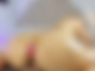 Live cam show with Nicol - Amateur Curvy on MyBangCams