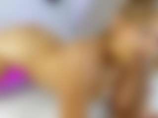 Live cam show with Nicol - Ride Torso on LiveSexCams6