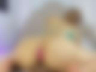Nicol's Live Sex Cam Show