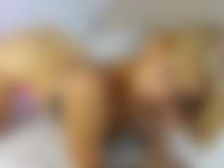 Nicol's Live Sex Cam Show