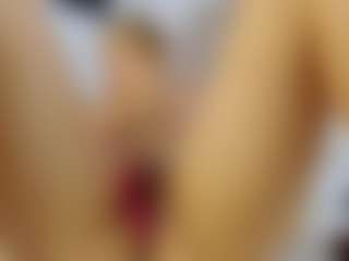 Nicol's Live Sex Cam Show