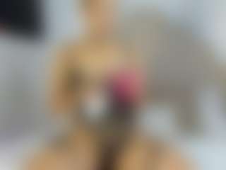 Nicol's Live Sex Cam Show