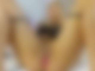 Nicol's Live Sex Cam Show