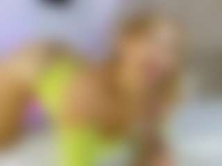 Nicol's Live Sex Cam Show