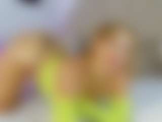 Live cam show with Nicol - White on hornycams.live | colombia