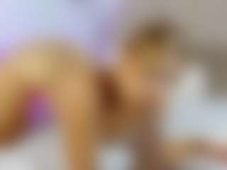 Nicol's Live Sex Cam Show