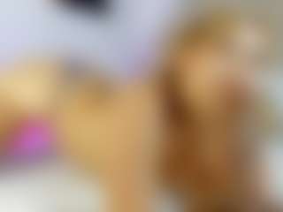 Nicol's Live Sex Cam Show