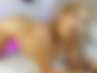 Nicol's Live Sex Cam Show