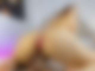 Nicol's Live Sex Cam Show
