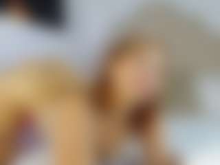Live cam show with Nicol - Small Tits Toys on Camsoda