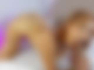 Nicol's Live Sex Cam Show