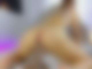 Nicol's Live Sex Cam Show