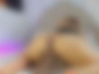 Nicol's Live Sex Cam Show