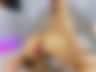 Nicol's Live Sex Cam Show