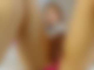 Live cam show with Nicol - Public on Camsoda