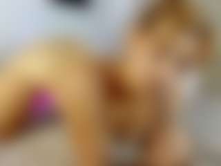 Nicol's Live Sex Cam Show