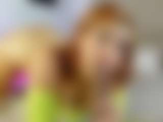 Nicol's Live Sex Cam Show
